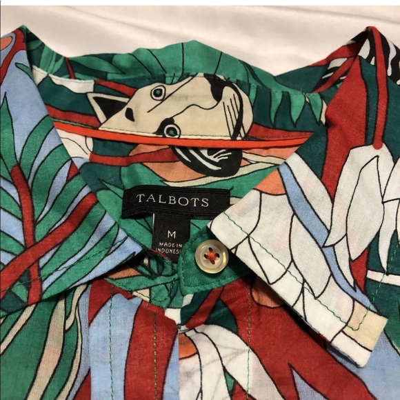 ⬇️$22 Talbots Jungle Tropical print blouse top - Picture 3 of 8
